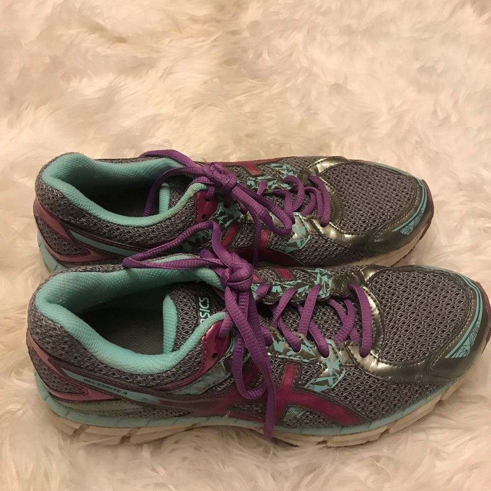 ASIC ATHLETIC SNEAKERS